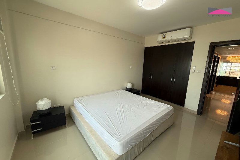 BEACHFRONT LIVING | PRIME LOCATION | BALCONIES – Slide 11