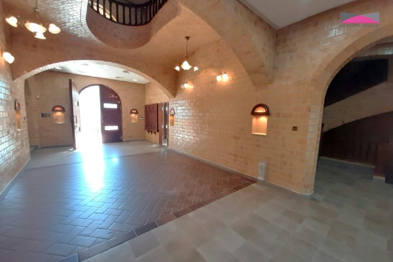 EXCLUSIVE SEA-FRONT VILLA | PRIVATE POOL | AMWAJ ISLANDS – Slide 7