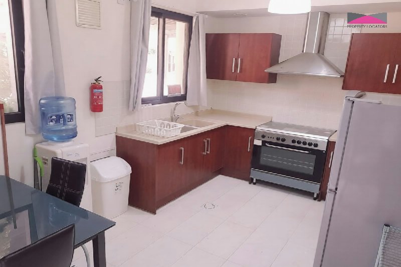 STUNNING 2 BHK WATERFRONT DUPLEX | BEACH ACCESS – Slide 6