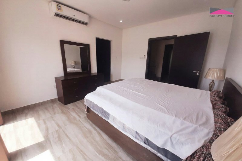 STUNNING SEAFRONT VILLA | PRIVATE GARDEN | MOVE-IN READY – Slide 11