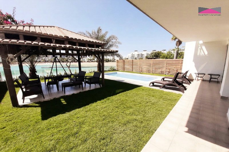 LUXURY BEACHFRONT VILLA | PRIVATE POOL & GARDEN | DIRECT BEACH ACCESS - View 2