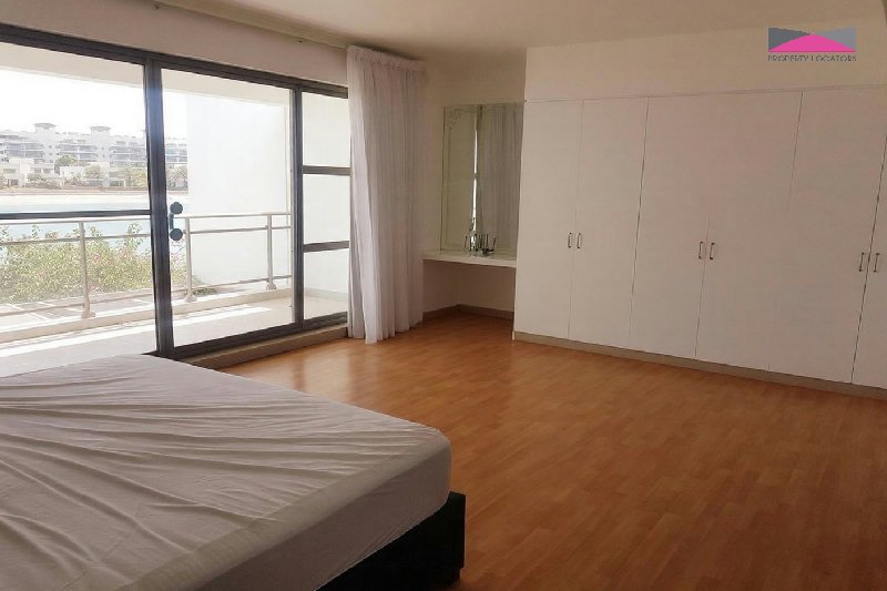 PRESTIGOUS BEACHFRONT PROPERTY | PRIVATE GARDEN | DIRECT BEACH ACCESS – Slide 8