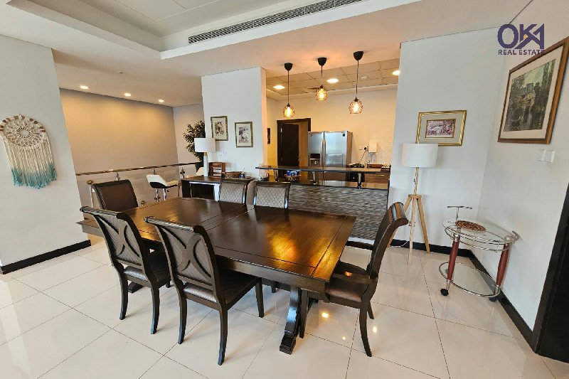 DUPLEX* 3 ASSIGNED PARKINGS * PRIVATE ENTRANCE – Slide 5