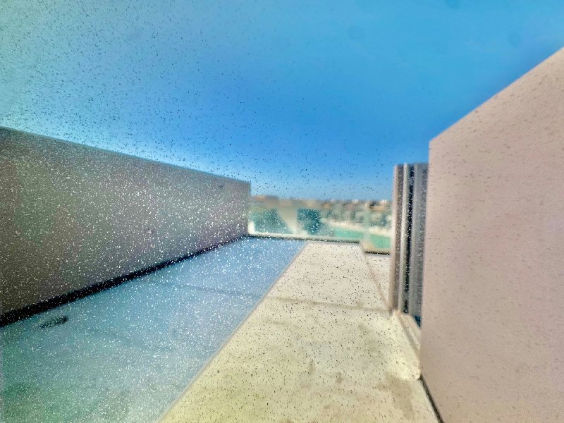 Stunning Waterfront Villa with Private Pool    – Slide 8