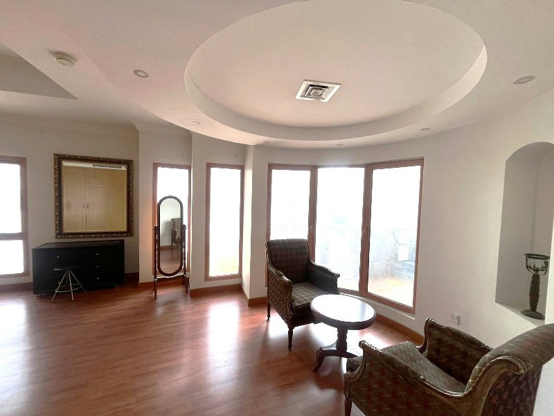 Spacious Apartments, Prime Location, Strong Return – Slide 7