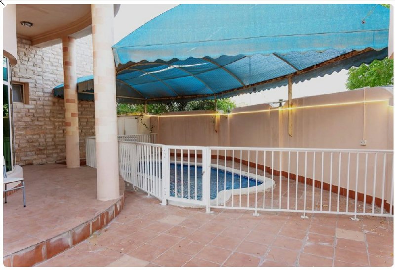 3living rooms, swimming.. a Perfect home  – Slide 9
