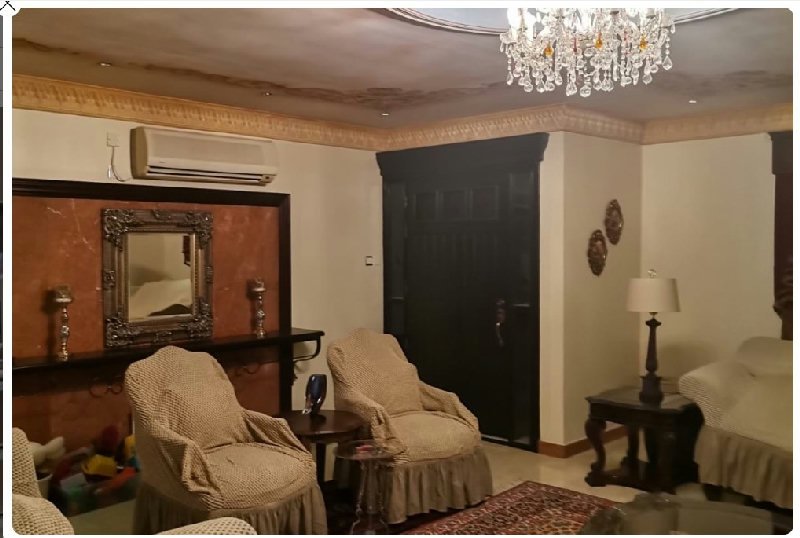 Luxurious and Spacious Villa in a Prime Location  – Slide 4