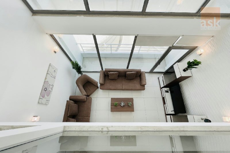 LUXURY DUPLEX | GREAT VIEW | SPACIOUS ROOMS | GREAT FACILITIES – Slide 17