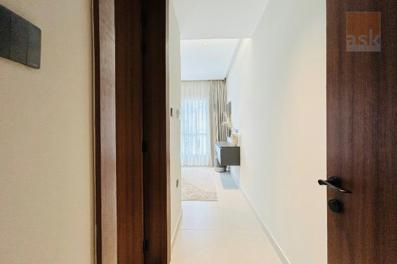 LUXURY | BRAND NEW | BALCONY | MODERN – Slide 9