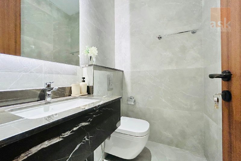 LUXURY | BRAND NEW | BALCONY | MODERN – Slide 8