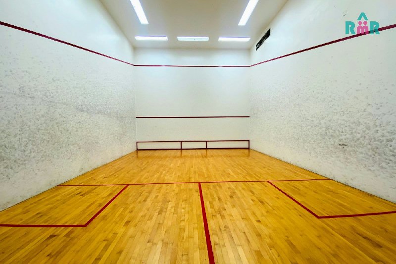 Gated Beachfront Community/Children's Facilities/Well Maintained – Slide 19