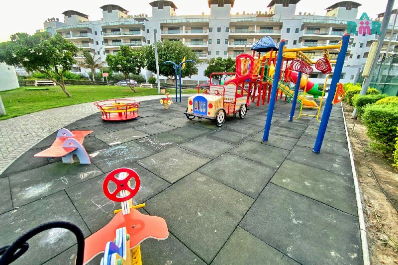 Gated Beachfront Community/Children's Facilities/Well Maintained – Slide 26