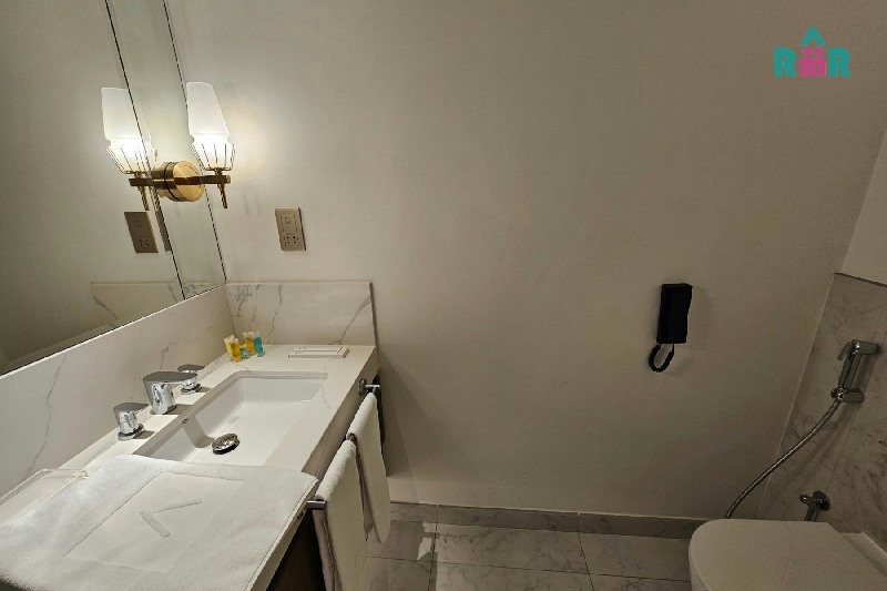 Address Beach Resort Studio/Hot Deal/High ROI Potential – Slide 5