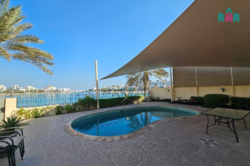 Detached Beachfront Villa/Garage/Private Swimming Pool/Garden - View 2