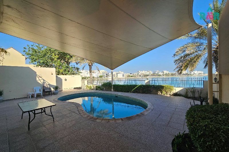 Detached Beachfront Villa/Garage/Private Swimming Pool/Garden – Slide 4