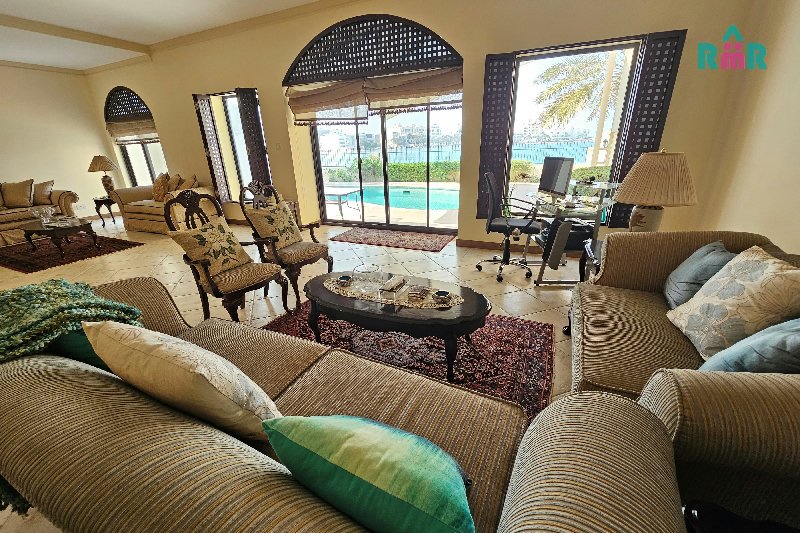 Detached Beachfront Villa/Garage/Private Swimming Pool/Garden – Slide 9