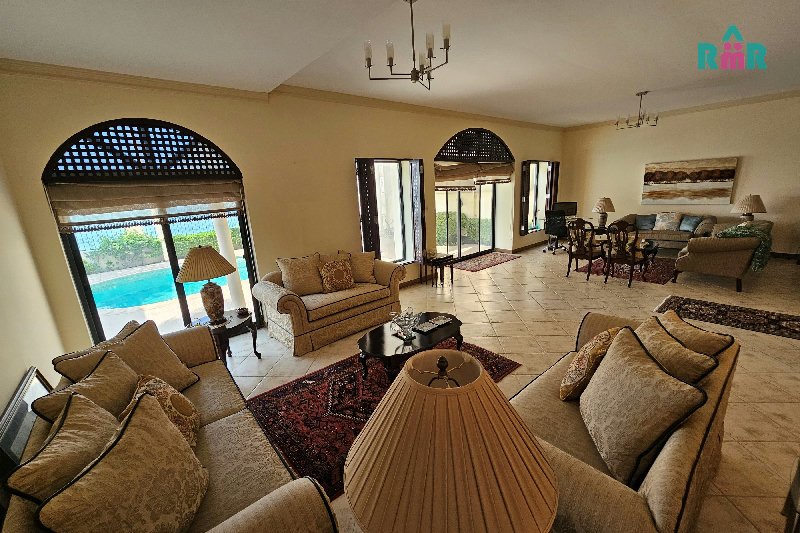 Detached Beachfront Villa/Garage/Private Swimming Pool/Garden – Slide 10