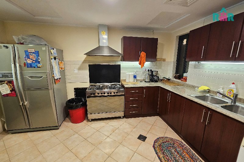 Detached Beachfront Villa/Garage/Private Swimming Pool/Garden – Slide 14