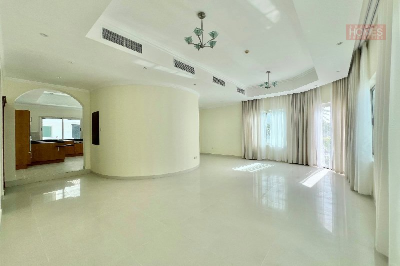 FULLY RENOVATED 3 BEDROOM VILLA - Main view