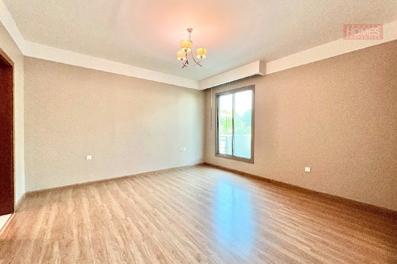 ELEGANT 4 BEDROOM VILLA WITH PRIVATE POOL – Slide 10