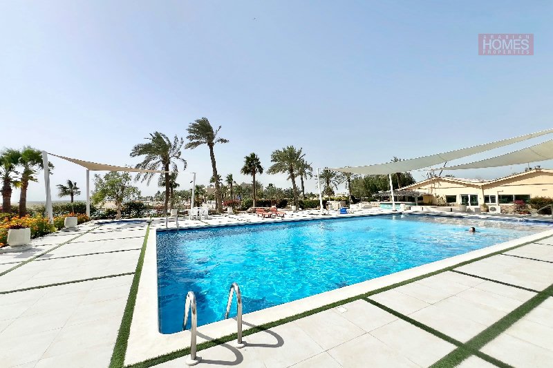 STUNNING 3 BEDROOM BEACH ACCESS VILLA WITH PRIVATE GARDEN – Slide 3