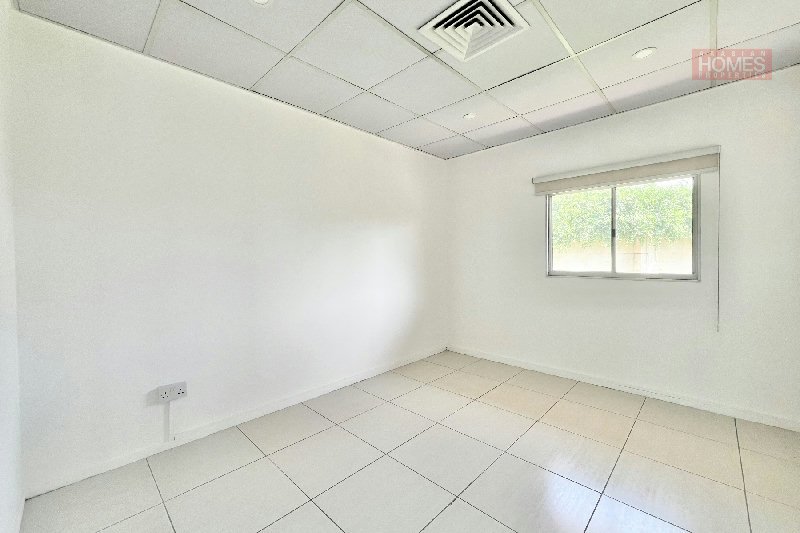 STUNNING 3 BEDROOM BEACH ACCESS VILLA WITH PRIVATE GARDEN – Slide 10