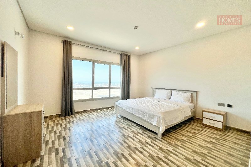 ELEGANT 1 BEDROOM APARTMENT WITH ACCESS IN MALL – Slide 3