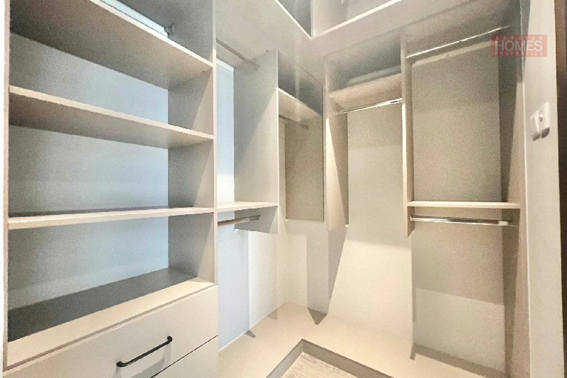 STYLISH 2BR | WIFI | POOL | GYM | PET FRIENDLY – Slide 13