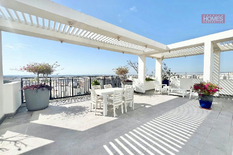 STYLISH 2BR | WIFI | POOL | GYM | PET FRIENDLY – Slide 2