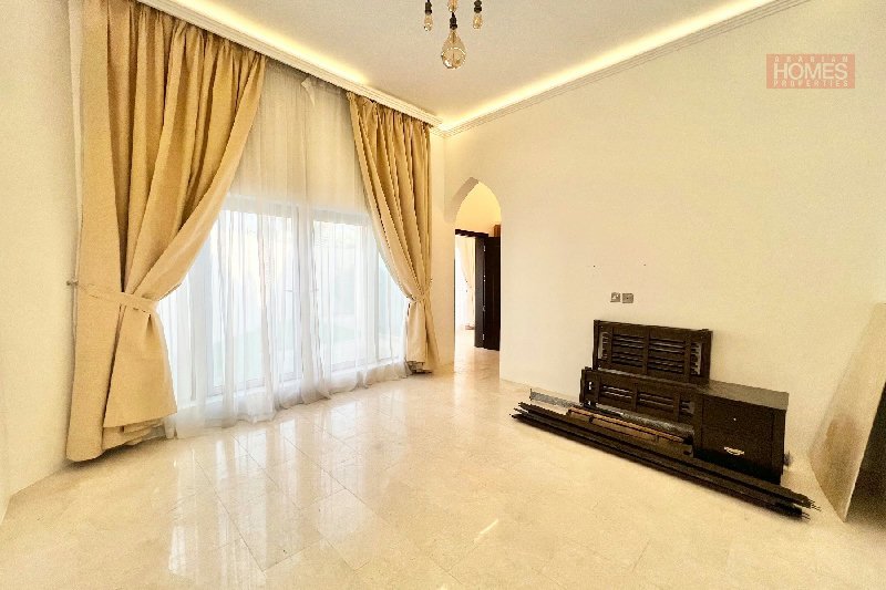 SINGLE STOREY 3BR VILLA | FULLY FURNISHED | PRIVATE GARDEN – Slide 2