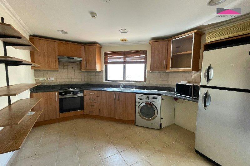 Well-Appointed 3-Bedroom Family Apartment in Saar – Slide 5