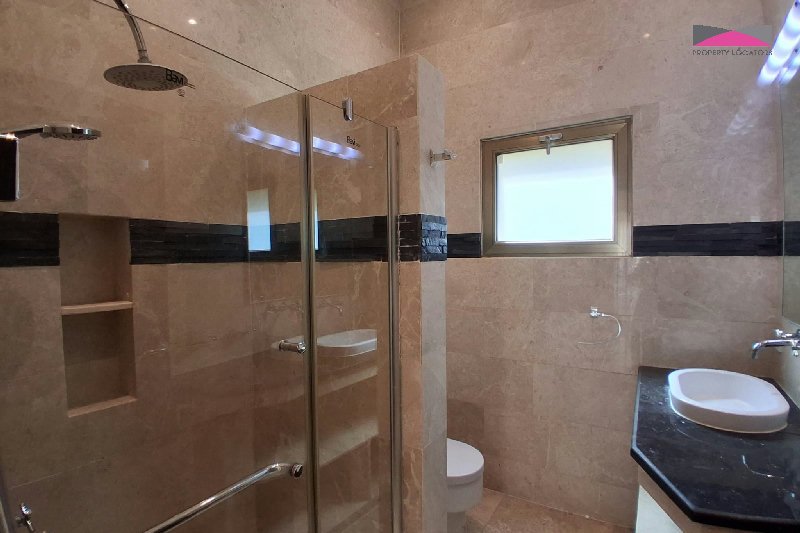 Charming 3-Bedroom Villa with Private Garden – Hamala – Slide 13