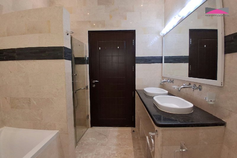 Charming 3-Bedroom Villa with Private Garden – Hamala – Slide 16