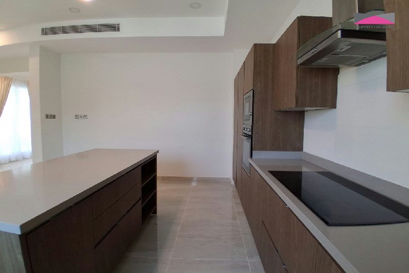 MODERN | PRIVATE POOL | COMPOUND VILLA – Slide 7