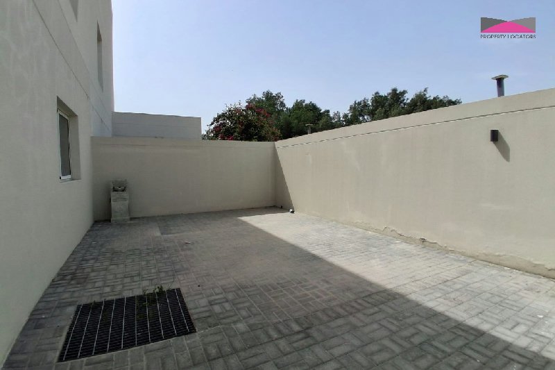 MODERN | PRIVATE POOL | COMPOUND VILLA – Slide 20