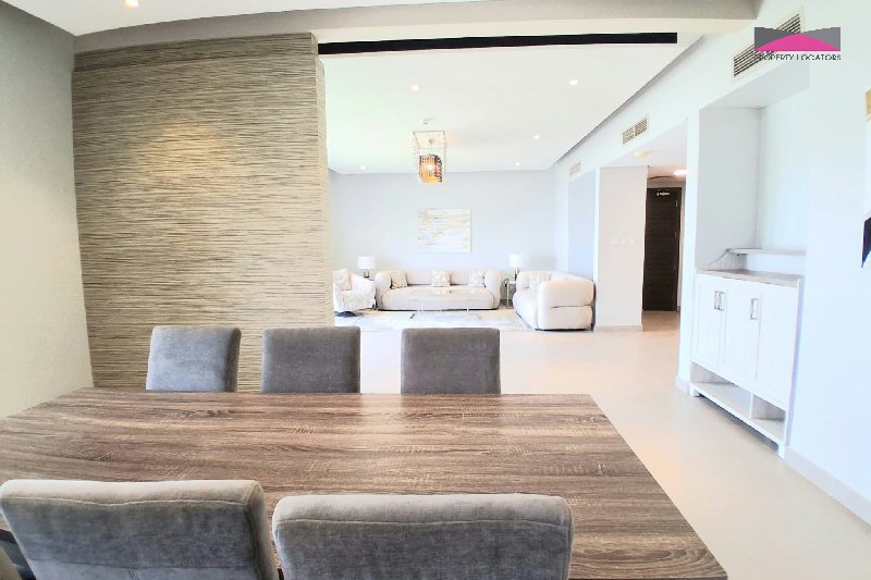 Coastal Living in the Heart of Amwaj  – Slide 5