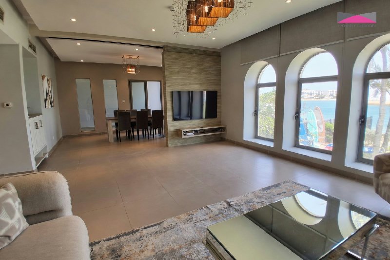 Coastal Living in the Heart of Amwaj  – Slide 3