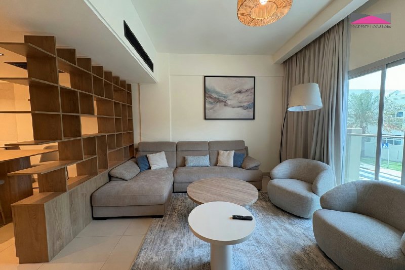 Elegant Fully Furnished Home with Pool and Gym Access – Slide 2