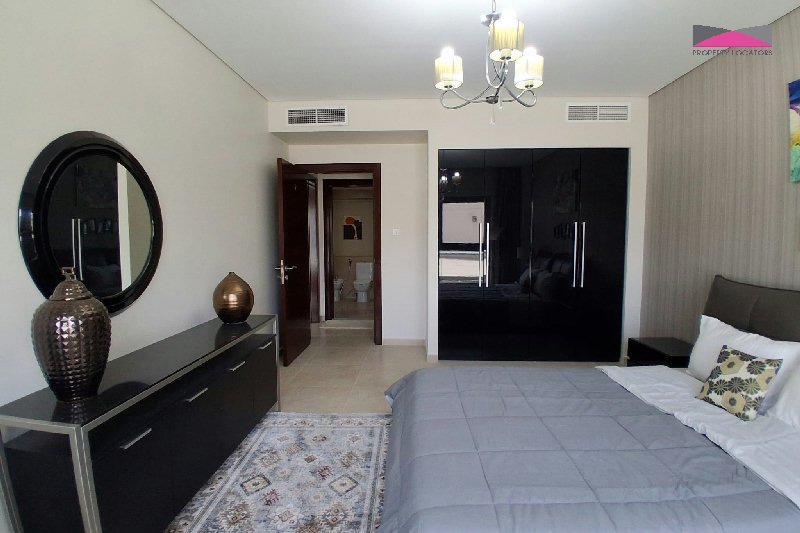 SPACIOUS and STYLISH 2BR APARTMENT  – Slide 9