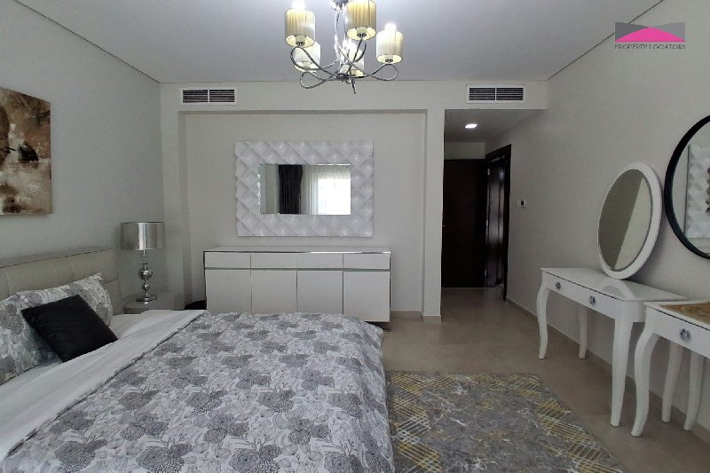 SPACIOUS and STYLISH 2BR APARTMENT  – Slide 11