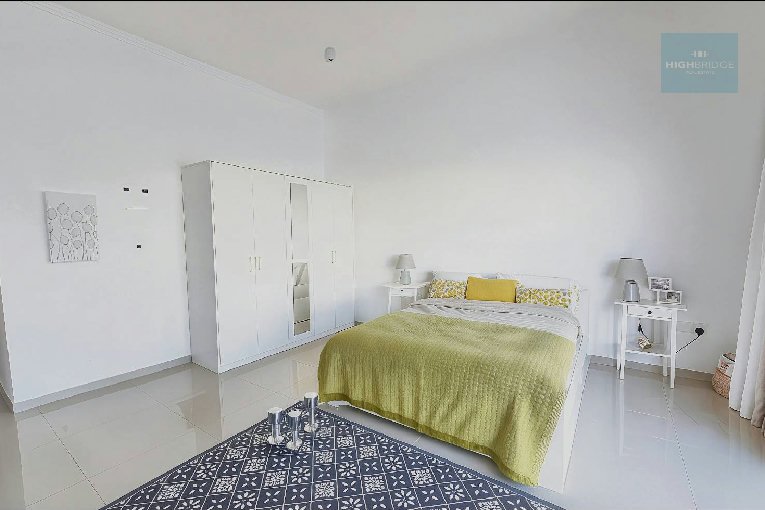 Private Beachfront Living | Panoramic Sea Views - Fully Furnished  – Slide 10