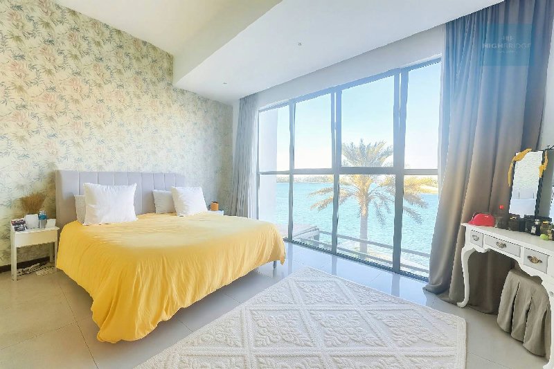 Private Beachfront Living | Panoramic Sea Views - Fully Furnished  – Slide 11