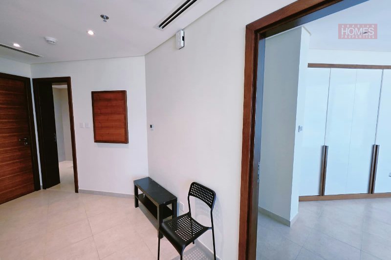 FULL SEA VIEW BREEZES WITH BOTH INDOOR & OUDOOR FACILITIES – Slide 5