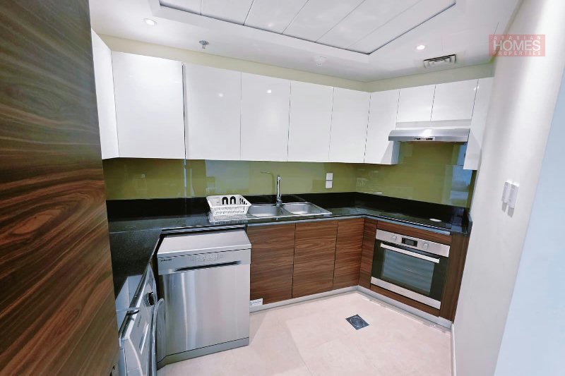 FULL SEA VIEW BREEZES WITH BOTH INDOOR & OUDOOR FACILITIES – Slide 12