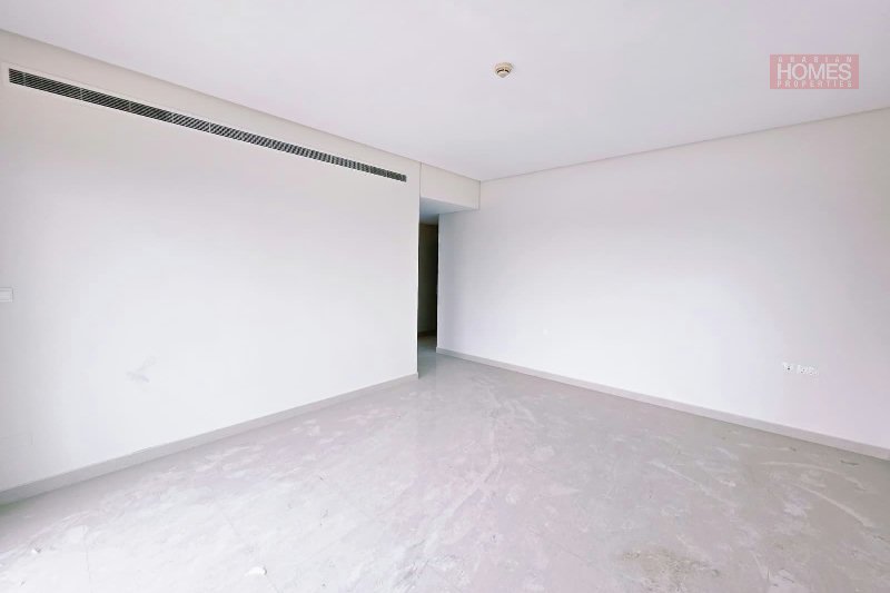NEGOTIABLE BRAND NEW  SEA VIEW BALCONY PET FREE  – Slide 21