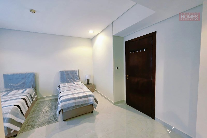 HOT DEAL AFFORDABLE & NEGOTIABLE SEAVIEW BALCONY PET FREE – Slide 17