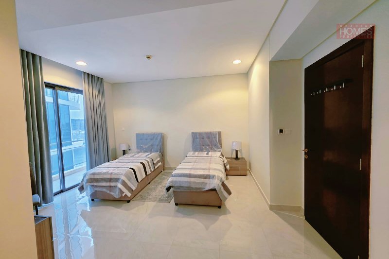HOT DEAL AFFORDABLE & NEGOTIABLE SEAVIEW BALCONY PET FREE – Slide 19