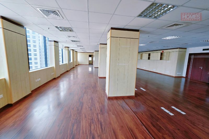 NEGOTIABLE BIGGER ROOMS PARTITIONED IN A COMMERCIAL AREA – Slide 15