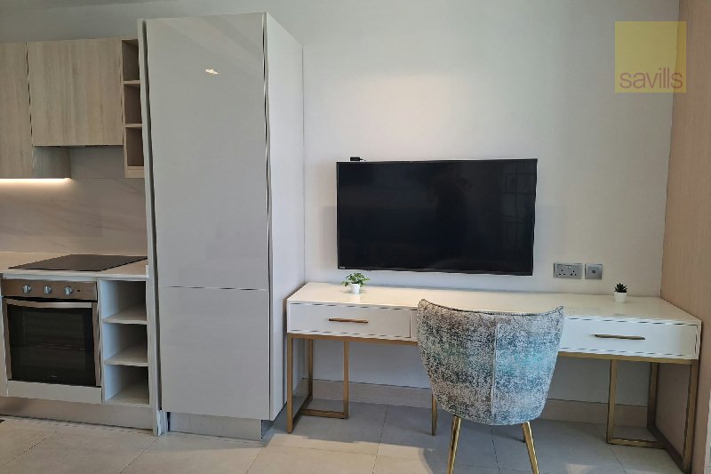 Luxury Studio l Great View – Slide 2