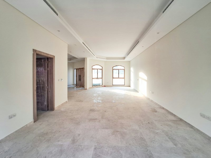 Brand New Villa with Swimming Pool – Slide 3